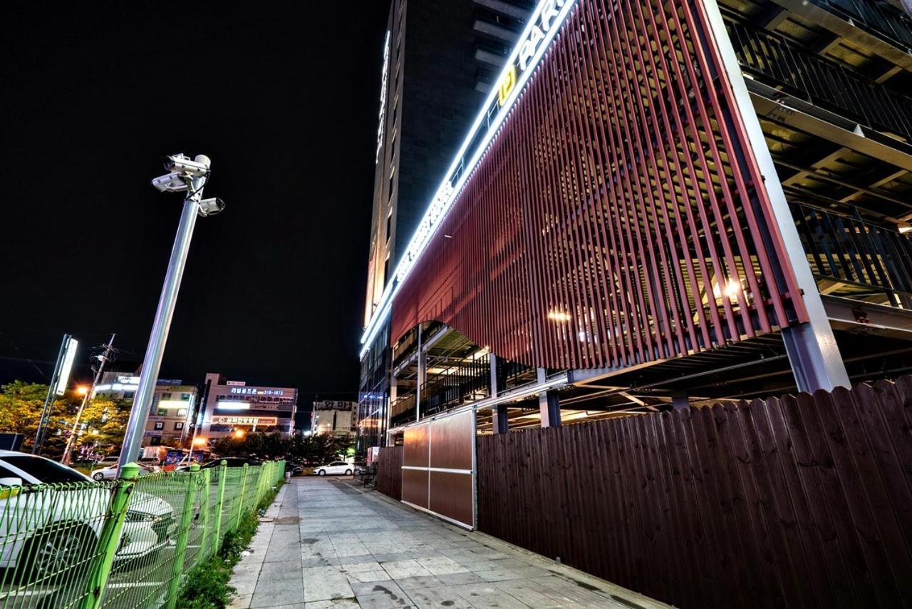 Siheung Seoul Tourist Hotel Экстерьер фото