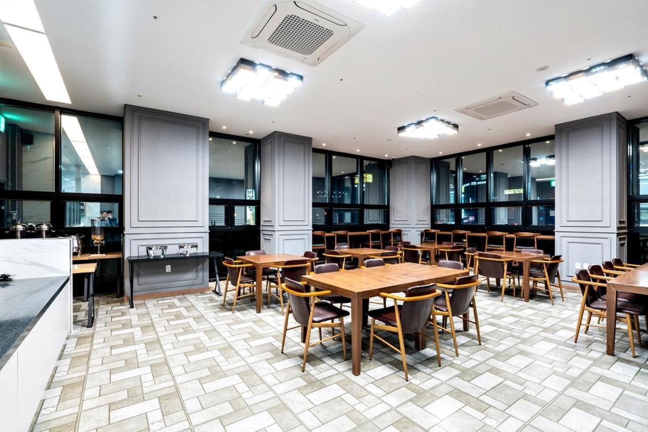 Siheung Seoul Tourist Hotel Экстерьер фото
